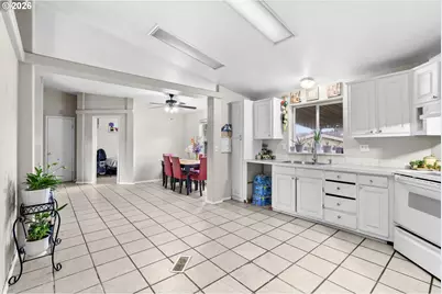 930 Mahan Loop, Gervais, OR 97026 - Photo 11
