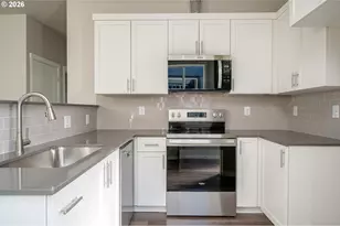 6235 SE Knapp St, Portland, OR 97206 - Photo 5