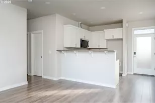 6235 SE Knapp St, Portland, OR 97206 - Photo 11