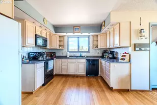 12885 SE 242nd Ave, Damascus, OR 97089 - Photo 23