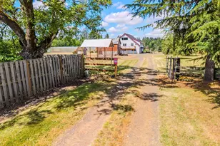 12885 SE 242nd Ave, Damascus, OR 97089 - Photo 3