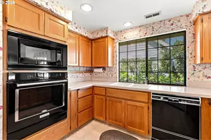 100 NW 95th Cir, Vancouver, WA 98660 - Photo 15
