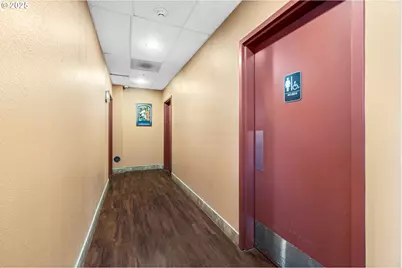 190 E Charles St, Mount Angel, OR 97362 - Photo 15