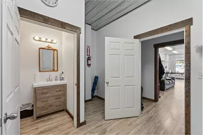 202 E 1st St, Wallowa, OR 97885 - Photo 11