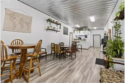 202 E 1st St, Wallowa, OR 97885 - Photo 15