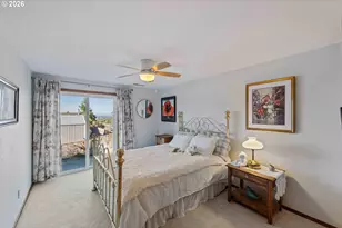 770 Prefontaine Dr, Coos Bay, OR 97420 - Photo 29