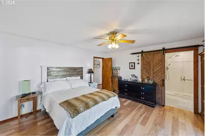 770 Prefontaine Dr, Coos Bay, OR 97420 - Photo 19