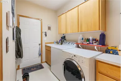 3148 NE Rocky Butte Ln, Portland, OR 97220 - Photo 27