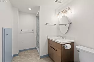 19001 Suncrest Dr, West Linn, OR 97068 - Photo 27