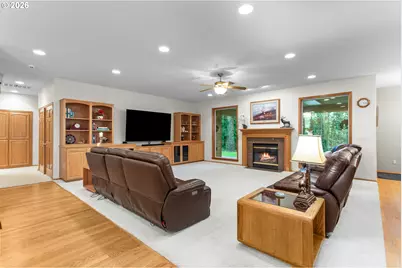 9920 SE Bull Run Rd, Portland, OR 97019 - Photo 11