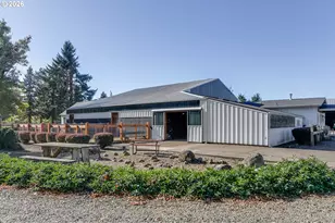 33391 Howe Ln, Creswell, OR 97426 - Photo 5