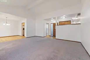 9685 SW Riverwood Ln, Tigard, OR 97224 - Photo 13