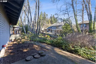 9685 SW Riverwood Ln, Tigard, OR 97224 - Photo 31