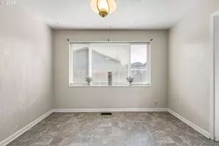 790 E 32nd Ave, Eugene, OR 97405 - Photo 15