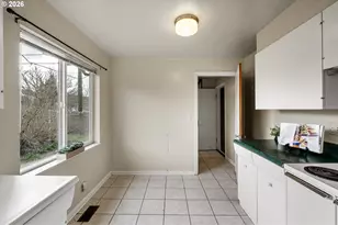 790 E 32nd Ave, Eugene, OR 97405 - Photo 11