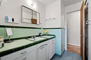 790 E 32nd Ave, Eugene, OR 97405 - Photo 27