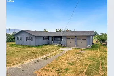 1050 S Bridge St, Prairie City, OR 97869 - Photo 1