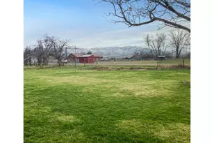 1050 S Bridge St, Prairie City, OR 97869 - Photo 33
