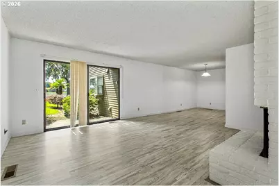 224 N Hayden Bay Dr, Portland, OR 97217 - Photo 7