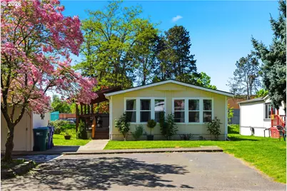 2250 N Broughton Dr, Portland, OR 97217 - Photo 1
