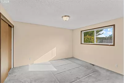 5640 SE Rancho St, Hillsboro, OR 97123 - Photo 23