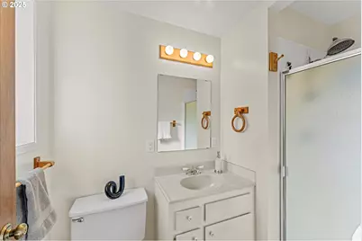 5640 SE Rancho St, Hillsboro, OR 97123 - Photo 25