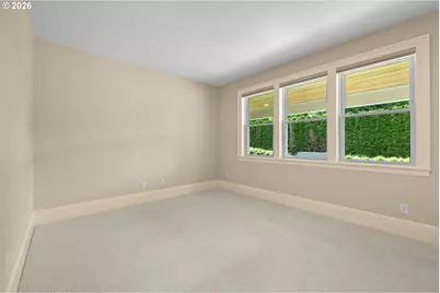 6330 SW Sweetbriar Ct, Portland, OR 97221 - Photo 33