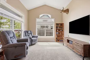 301 SW Bell Dr, Dallas, OR 97338 - Photo 5