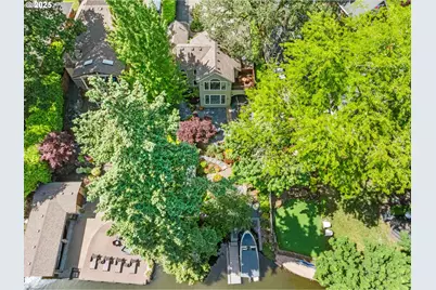 17367 Canal Cir, Lake Oswego, OR 97035 - Photo 3