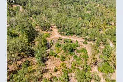 Mulberry Ln, Roseburg, OR 97471 - Photo 15