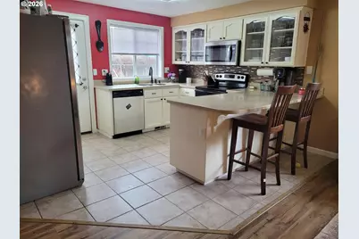 4548 Cambon St, Eugene, OR 97402 - Photo 5