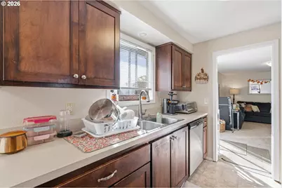 4722 Swegle Rd, Salem, OR 97301 - Photo 9