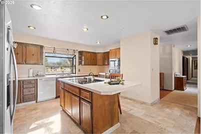 2225 NW Geer Rd, Hermiston, OR 97838 - Photo 5