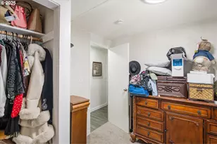 214 Holcomb Ave, Kelso, WA 98626 - Photo 15