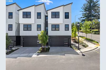 3998 NW 64th Ave #L 20, Camas, WA 98607 - Photo 1