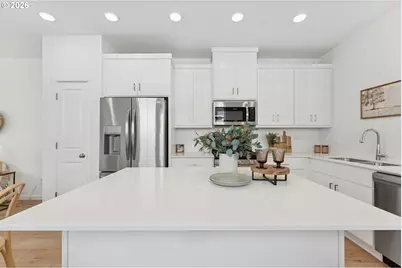 3627 SW 209th Ave, Hillsboro, OR 97123 - Photo 3