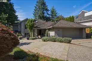 1912 Sunburst Terrace, West Linn, OR 97068 - Photo 1