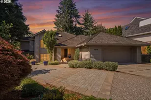 1912 Sunburst Terrace, West Linn, OR 97068 - Photo 3