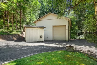 10024 Hubbard Creek Rd, Umpqua, OR 97486 - Photo 31