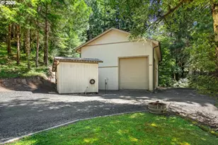10024 Hubbard Creek Rd, Umpqua, OR 97486 - Photo 31