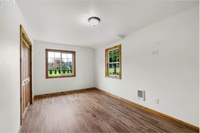 18595 Nestucca Dr, Cloverdale, OR 97112 - Photo 21