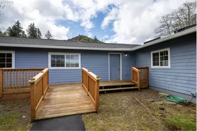 18595 Nestucca Dr, Cloverdale, OR 97112 - Photo 37