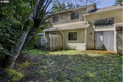1320 Spruce St, Florence, OR 97439 - Photo 9