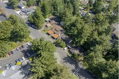 1320 Spruce St, Florence, OR 97439 - Photo 15