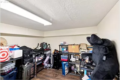 812 Garvord St, Lebanon, OR 97355 - Photo 37