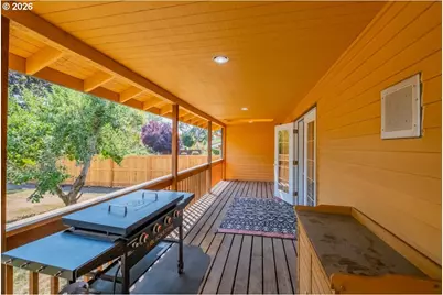 812 Garvord St, Lebanon, OR 97355 - Photo 43