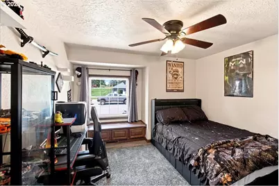 812 Garvord St, Lebanon, OR 97355 - Photo 23