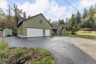 272 Schloeman Ln, Glide, OR 97443 - Photo 3