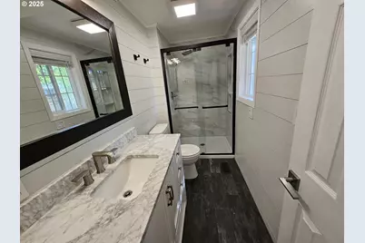 3127 W Chateau Ave, Roseburg, OR 97471 - Photo 15