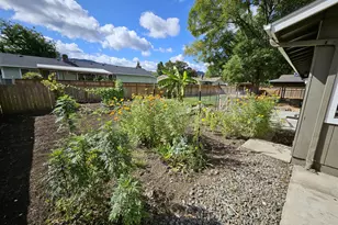 3127 W Chateau Ave, Roseburg, OR 97471 - Photo 19